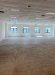 Admiralty Drive (D27), Factory #464575031